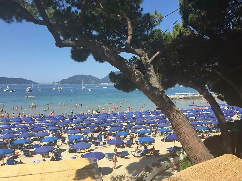 Affittacamere La Baia Di Lerici